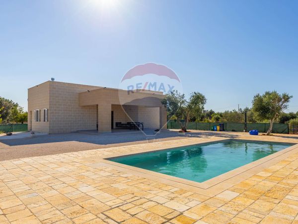 Villa singola Ostuni, BR Vendita