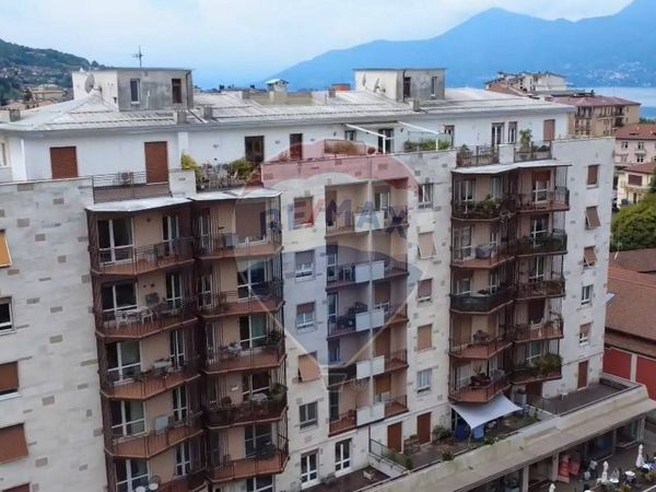 Appartamento Luino, VA Vendita