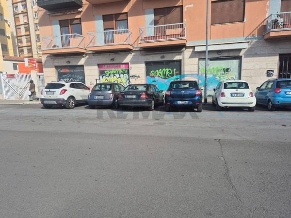 Locale Commerciale Notarbartolo, Palermo, PA Affitto - Foto 4