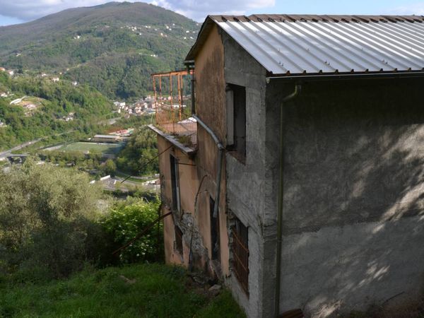 Rustico Paggi, Carasco, GE Vendita