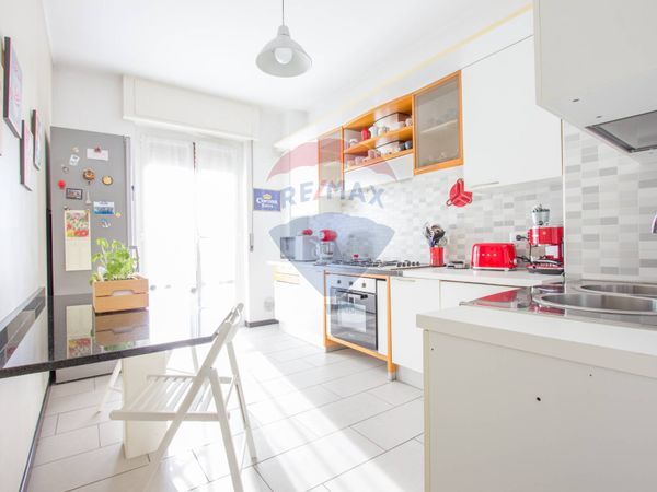 Appartamento Zona Centro, Bollate, MI Vendita
