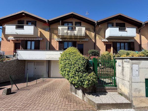 Villa a schiera Cugliate-Fabiasco, VA Vendita