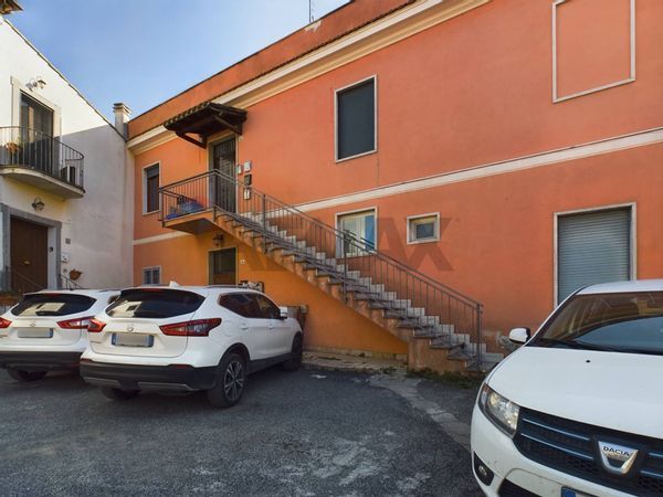 Appartamento Formello, RM Affitto