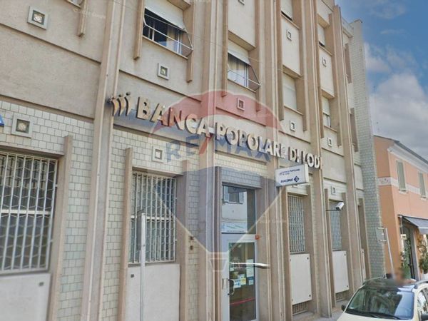 Locale Commerciale Sannazzaro de' Burgondi, PV Vendita - Foto 2