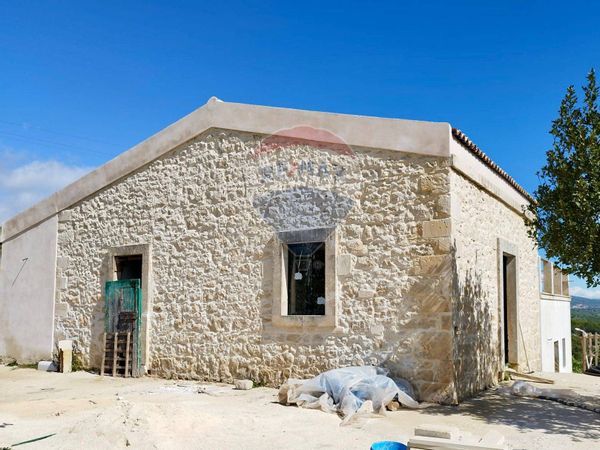 Cascina/Casale Palazzolo Acreide, SR Vendita