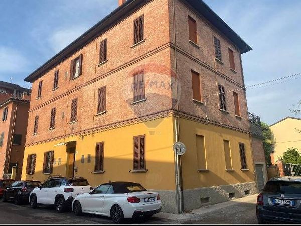 Appartamento Massarenti, Bologna, BO Vendita