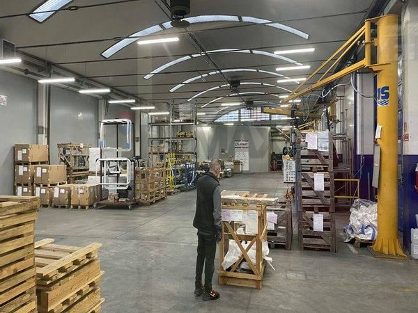 Capannone Industriale Sant'Alessandro, Castronno, VA Vendita