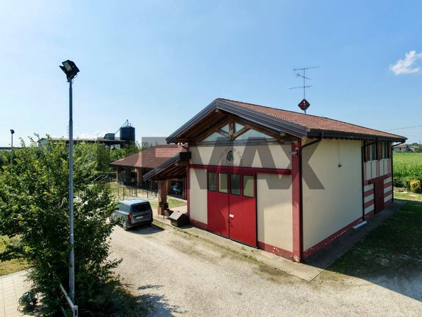 Cascina/Casale Paderno Franciacorta, BS Vendita