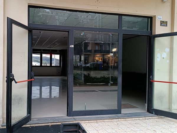 Negozio Zona Università Enna Bassa, Enna, EN Affitto - Foto 3