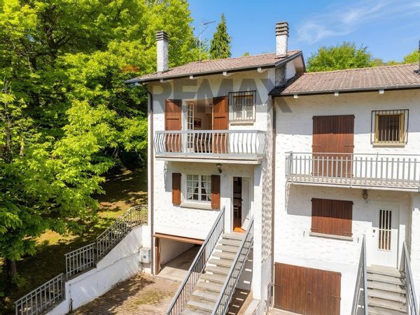 Villa a schiera Carpineti, RE Vendita