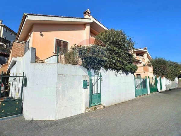 Casa Indipendente Quadroni, Manziana, RM Vendita - Foto 2