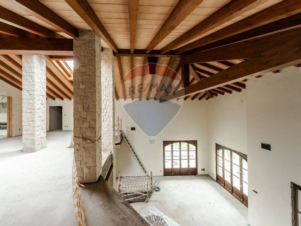 Villa singola Camparada, MB Vendita