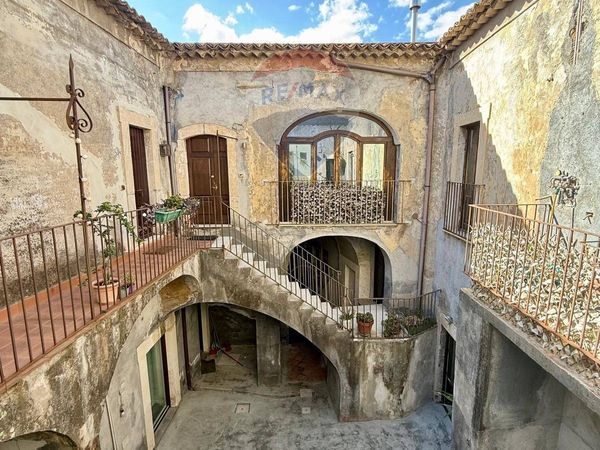 Appartamento Centro Storico, Catania, CT Affitto - Foto 2