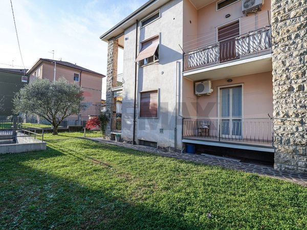 Casa Indipendente Alzano Lombardo, BG Vendita