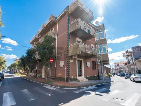 Appartamento San Pietro Clarenza, CT Vendita