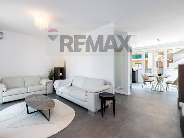 Duplex Monterotondo Scalo, Monterotondo, RM Affitto