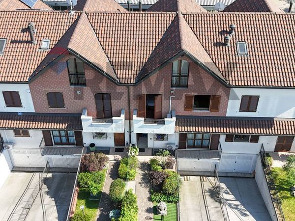 Villa a schiera Olgiate Olona, VA Vendita