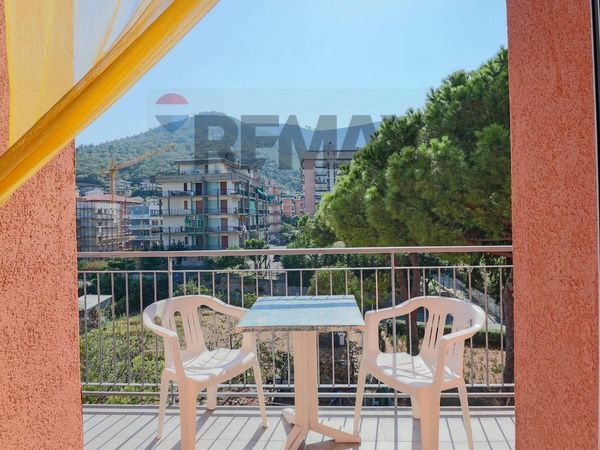 Appartamento Borghetto Santo Spirito, SV Vendita