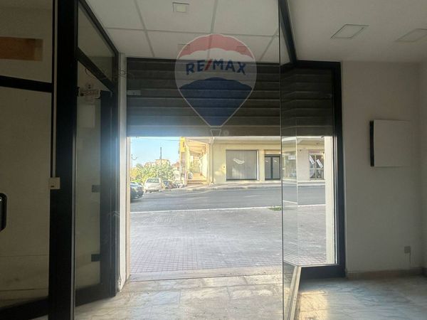 Locale Commerciale Corigliano Calabro Stazione, Corigliano-Rossano, CS Affitto - Foto 2