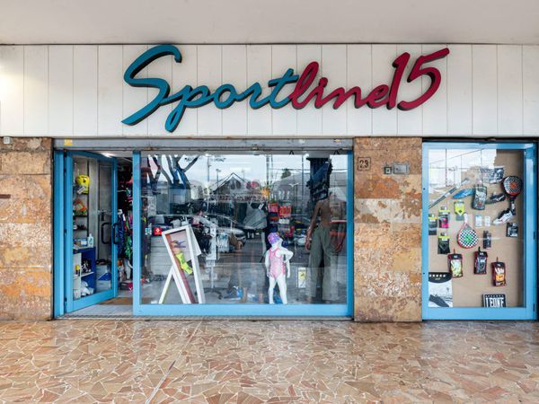 Locale Commerciale Pomezia, RM Affitto