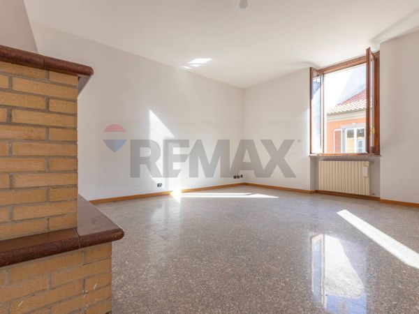 Appartamento Seregno, MB Vendita