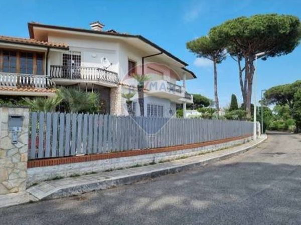 Villa singola Centro, Sabaudia, LT Vendita - Foto 2