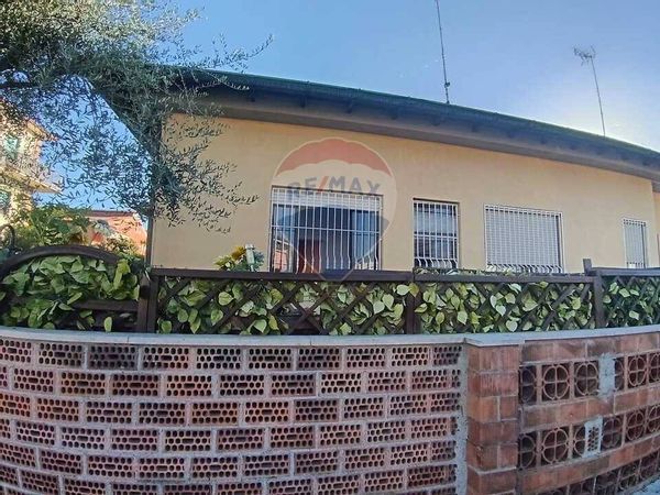 Porzione di casa Marina di Carrara, Carrara, MS Vendita - Foto 2