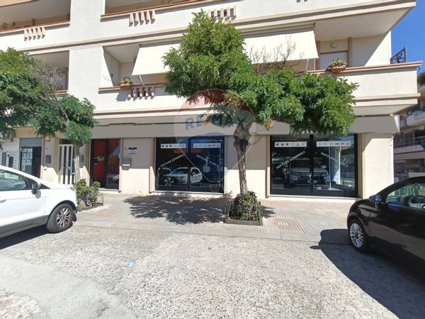 Locale Commerciale Assemini, CA Affitto - Foto 2