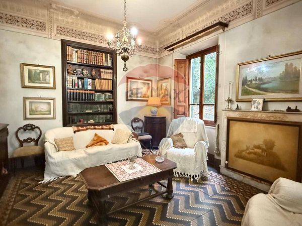 Villa singola Valdottavo, Borgo a Mozzano, LU Vendita