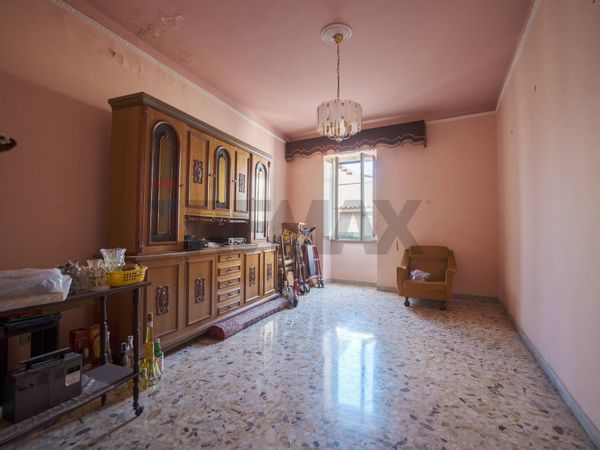 Appartamento Lanuvio, RM Vendita