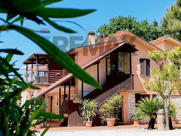 Villa o villino Pinocchio, Ancona, AN Vendita