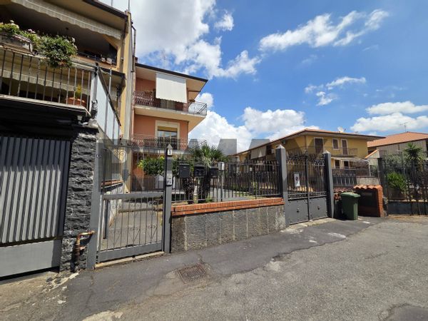 Appartamento San Pietro Clarenza, CT Vendita
