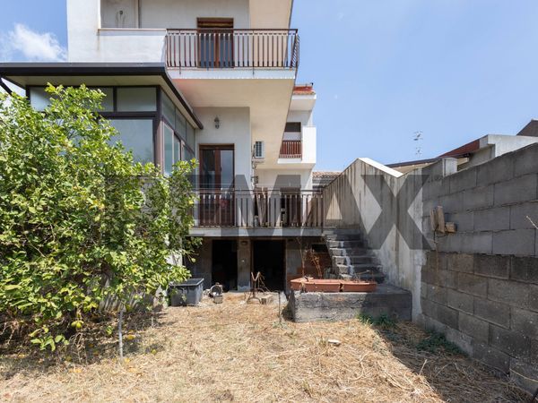 Casa Indipendente Stazzo, Acireale, CT Vendita