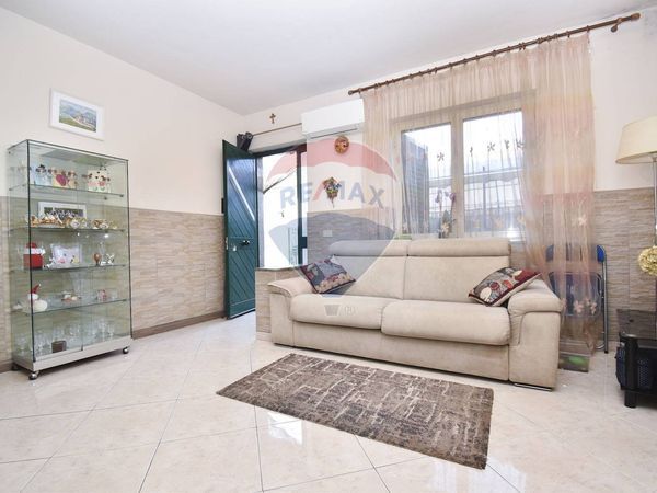 Casa Semindipendente Viagrande, CT Vendita