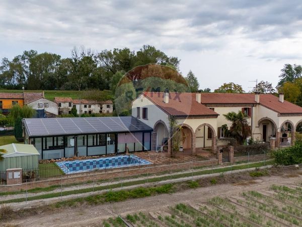 Villetta bifamiliare Lusia, RO Vendita