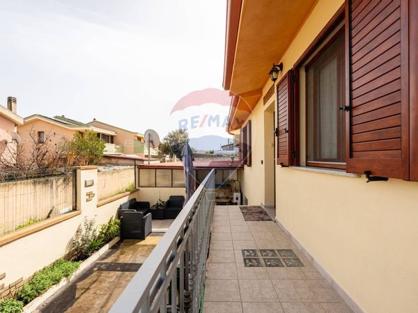 Casa Semindipendente Zona Periferia Abitato, Capoterra, CA Vendita