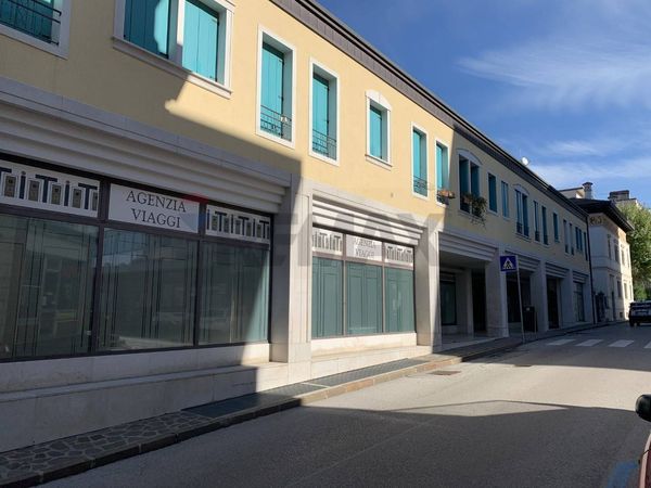 Negozio Centro, Belluno, BL Vendita