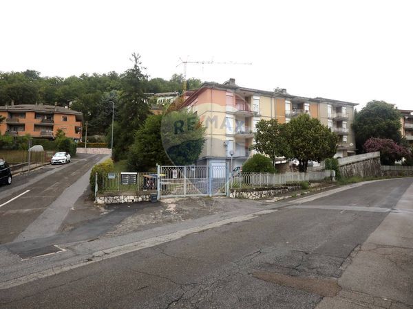 Appartamento Rieti Campoloniano, Rieti, RI Vendita