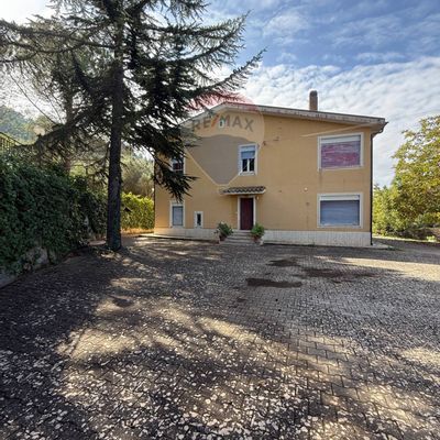 Villa singola Periferia, Caltanissetta, CL Vendita