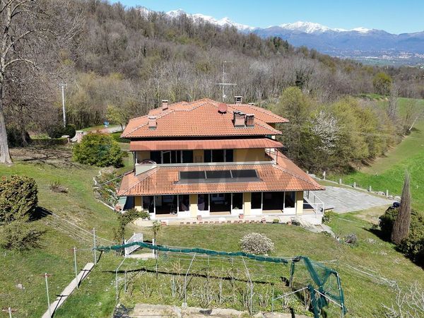 Casa Indipendente Magnano, BI Vendita