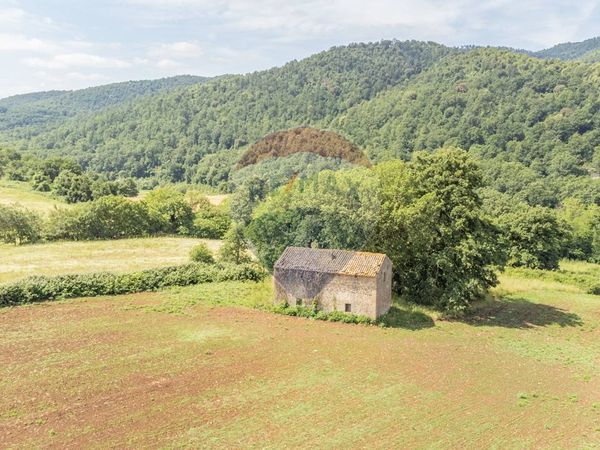 Cascina/Casale Ischia di Castro, VT Vendita