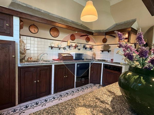 Villa singola Ponte a Serraglio, Bagni di Lucca, LU Vendita