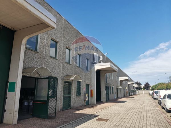 Capannone Industriale Sacconago, Busto Arsizio, VA Affitto - Foto 4