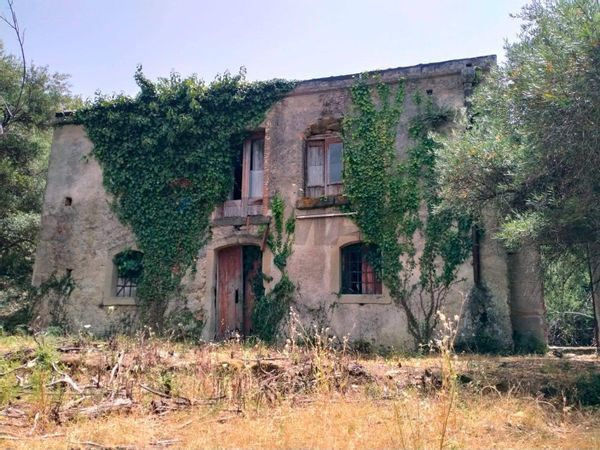 Villa singola Castiglione di Sicilia, CT Vendita