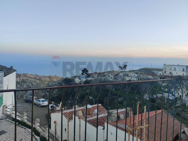 Casa Indipendente Monte Sant'Angelo, FG Vendita