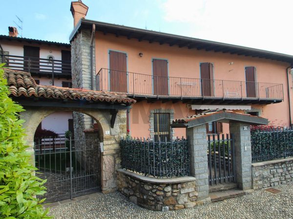 Villetta bifamiliare Almenno Alto, Almenno San Salvatore, BG Vendita