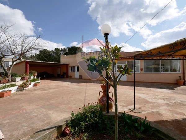 Villa singola Martina Franca, TA Vendita