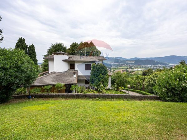 Villa singola Capriolo, BS Vendita