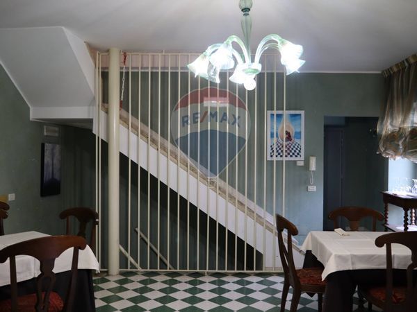 Stabile/Palazzo Centro storico, Campobasso, CB Vendita