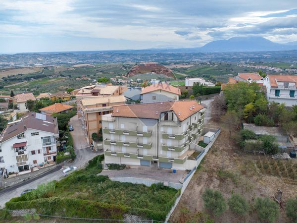 Appartamento Annunziata, Città Sant'Angelo, PE Vendita